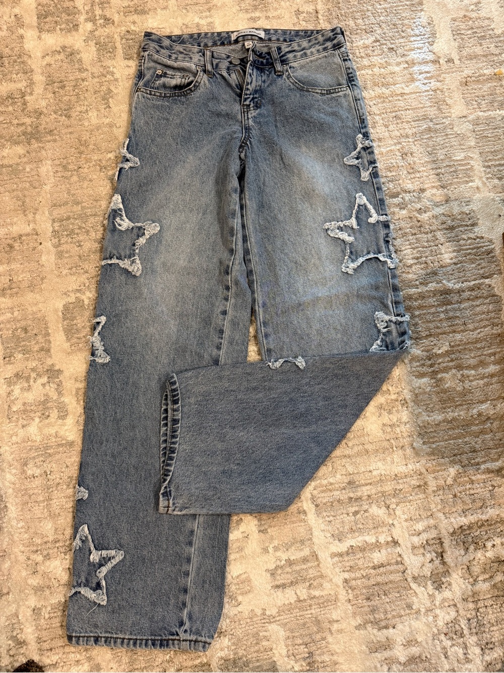 Ashley & Mason Wide Leg Denim Jeans w/Star
SUPER CUTE!
